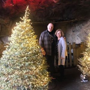 Meet your Posher, Debbie